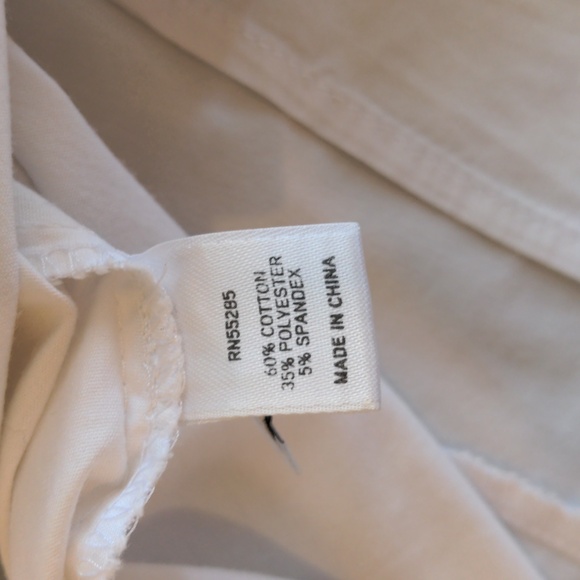 Express Design Studio, White ,Size Small, Long sleeve button down Dressy shirt. - Picture 11 of 12
